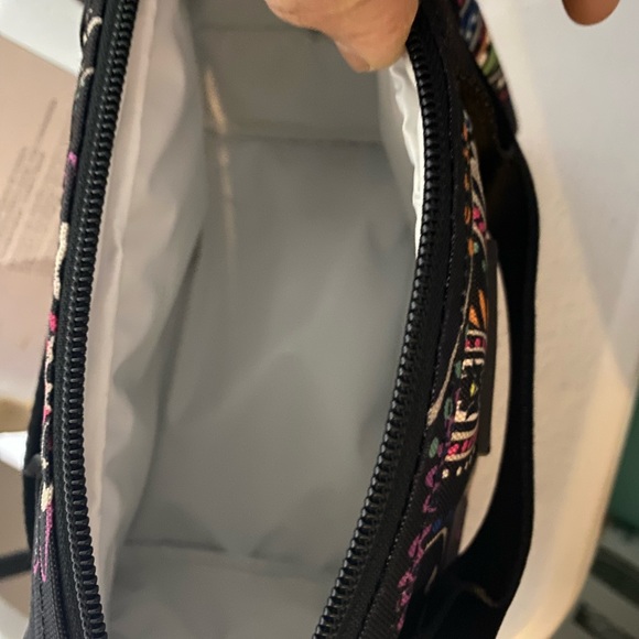 Vera Bradley lunch bag, black multi color - Picture 2 of 3